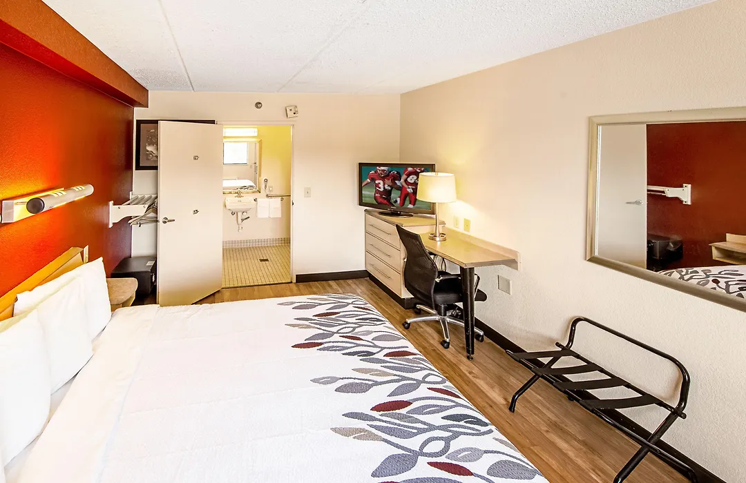 Red Roof Inn Canton-1