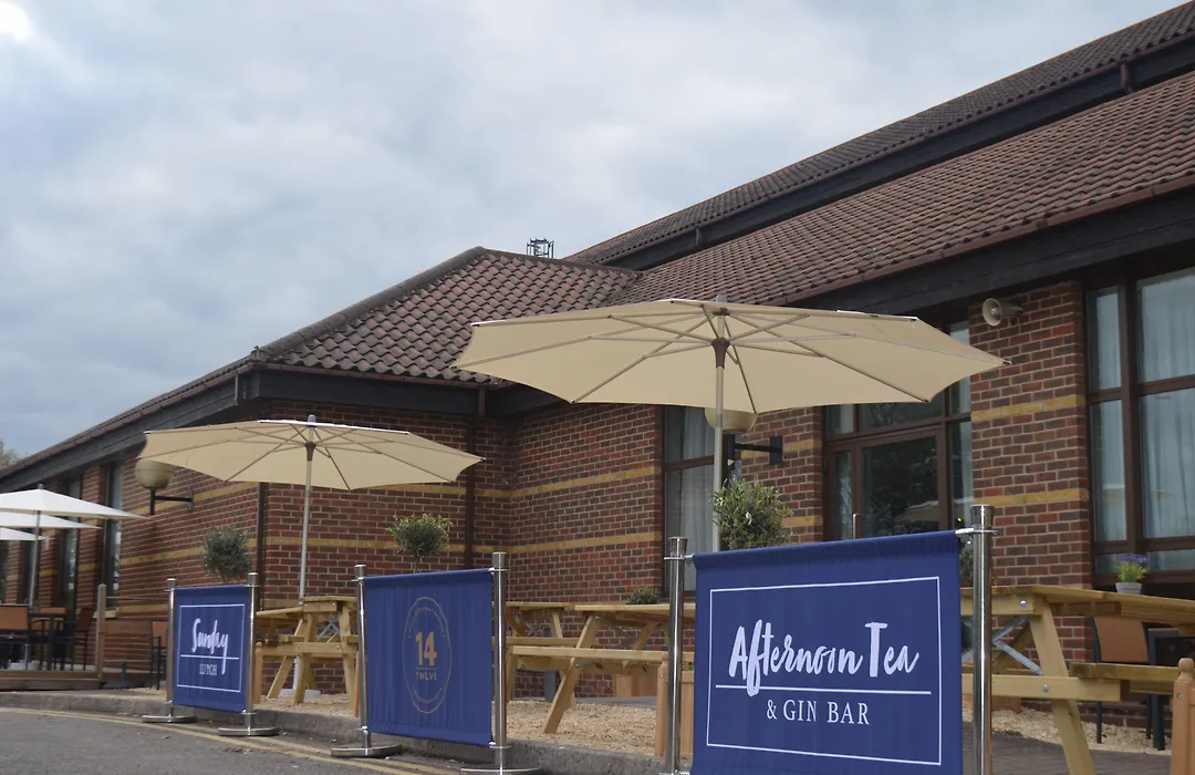 Doubletree By Hilton Swindon Hotel-1