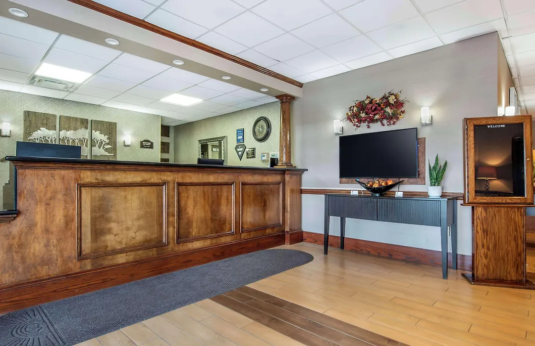 Best Western Plus Bridgeport Inn-1