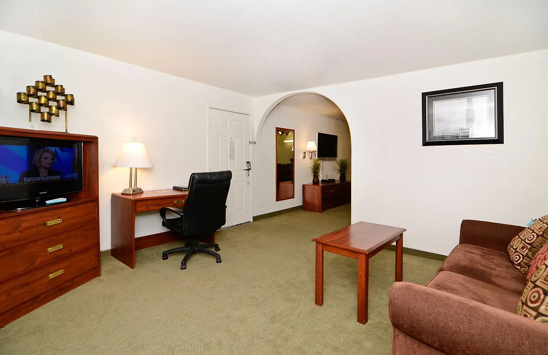 Best Western Colorado River Inn-1