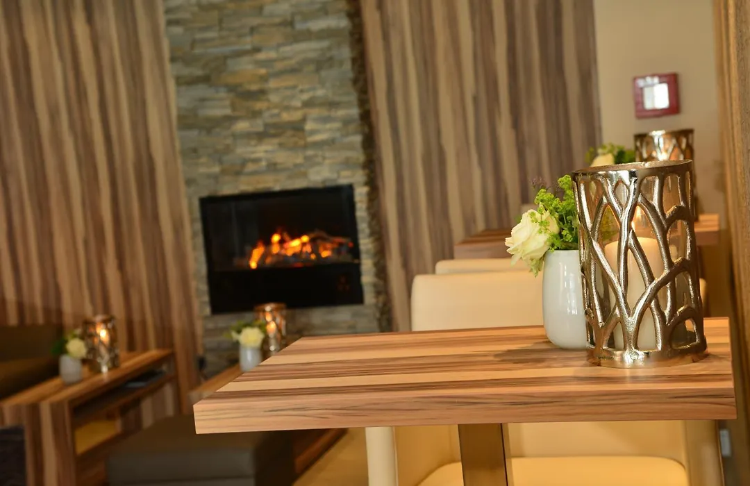 Parkhotel Oberhausen-1