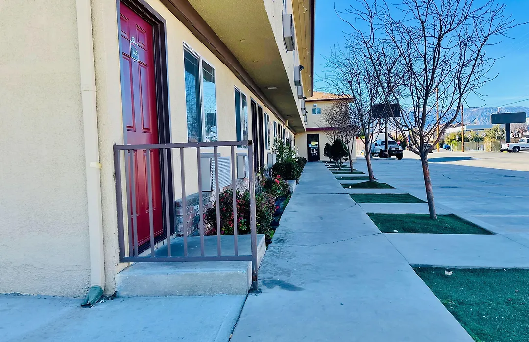 Quality Inn Bishop Near Mammoth-1