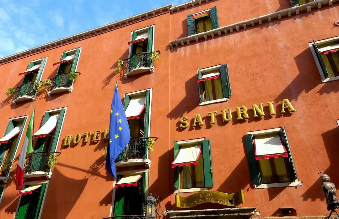 Hotel Saturnia&International-1