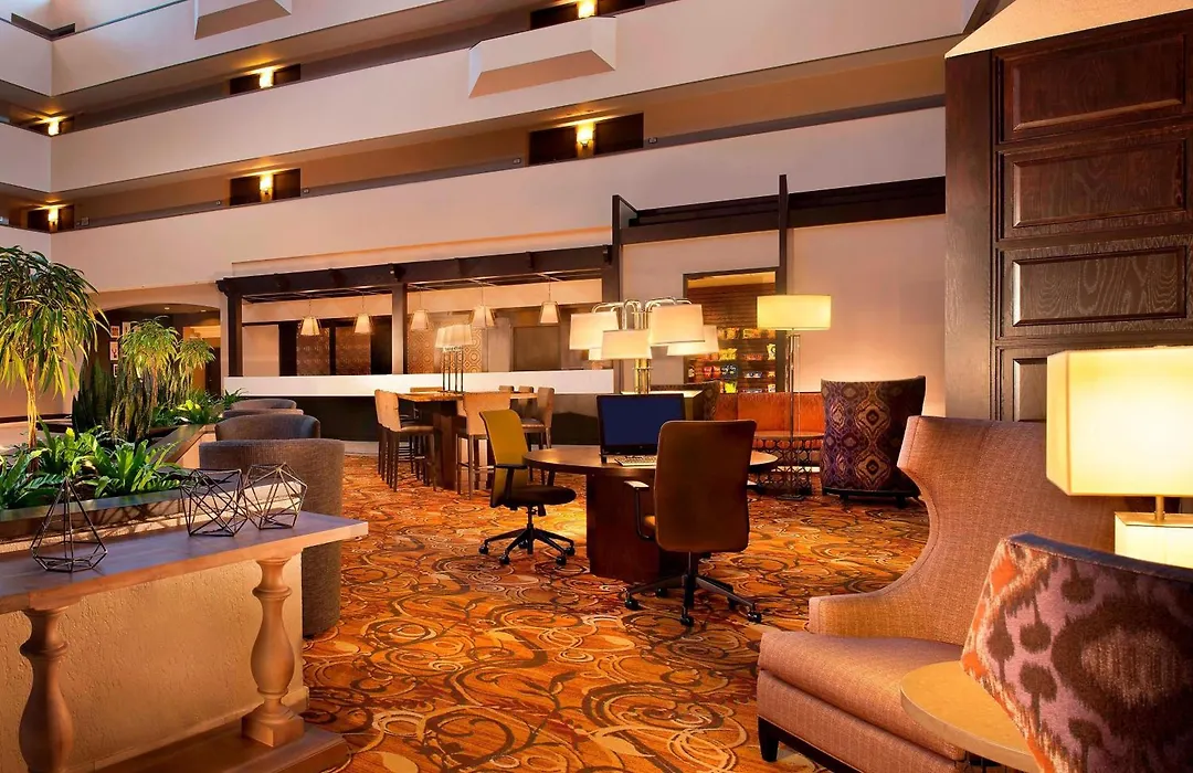 Sheraton Minneapolis West Hotel-1