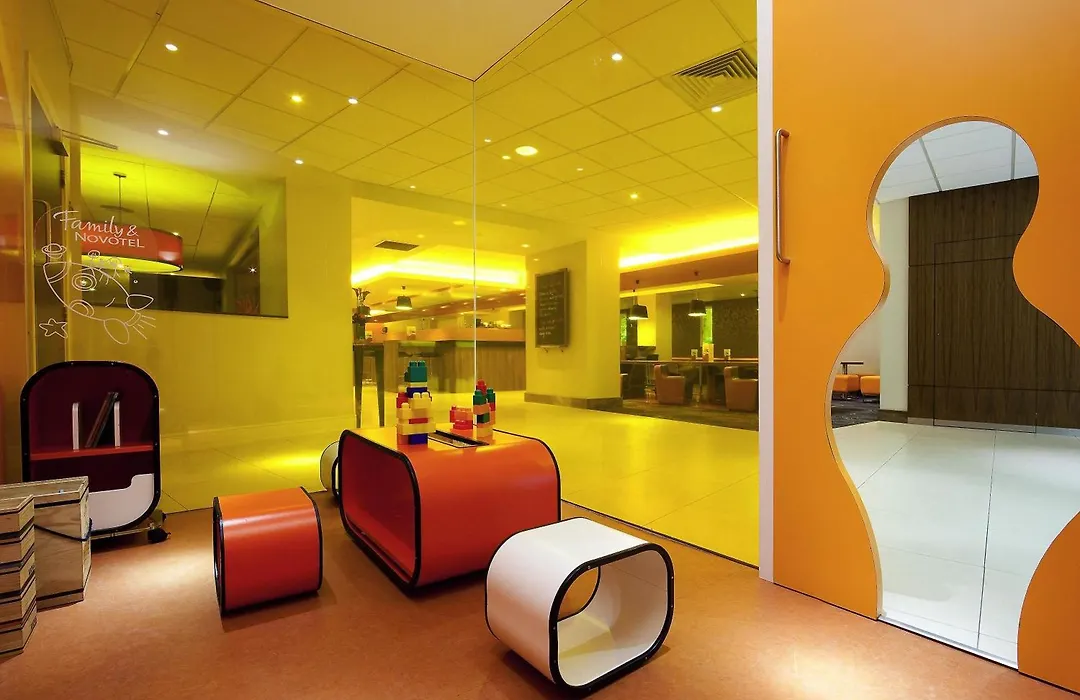 Novotel London Waterloo-1