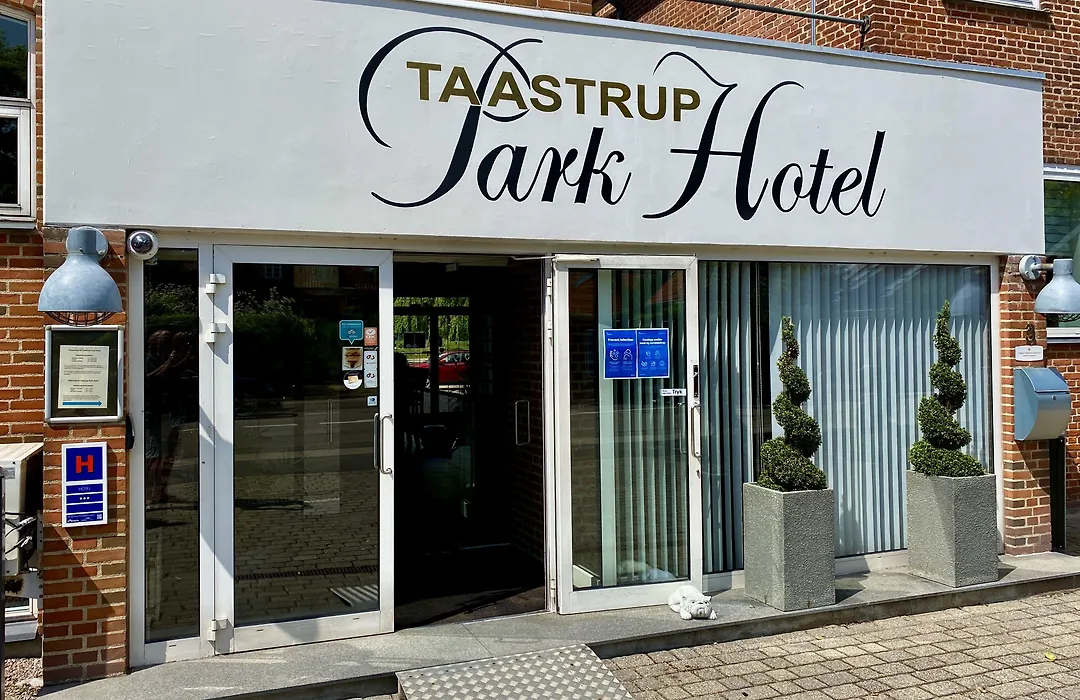 Taastrup Park Hotel-1