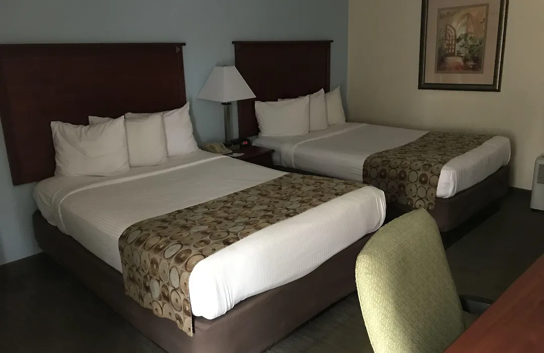 Baymont By Wyndham Gainesville I-75-1