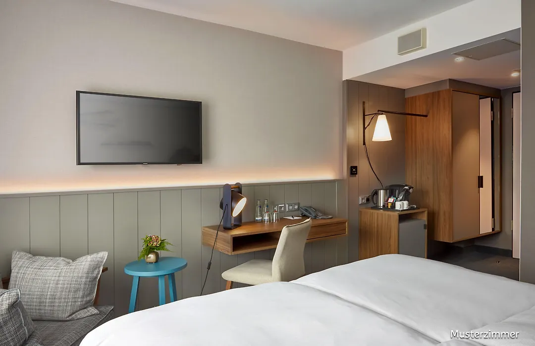 H+ Hotel Bremen-1