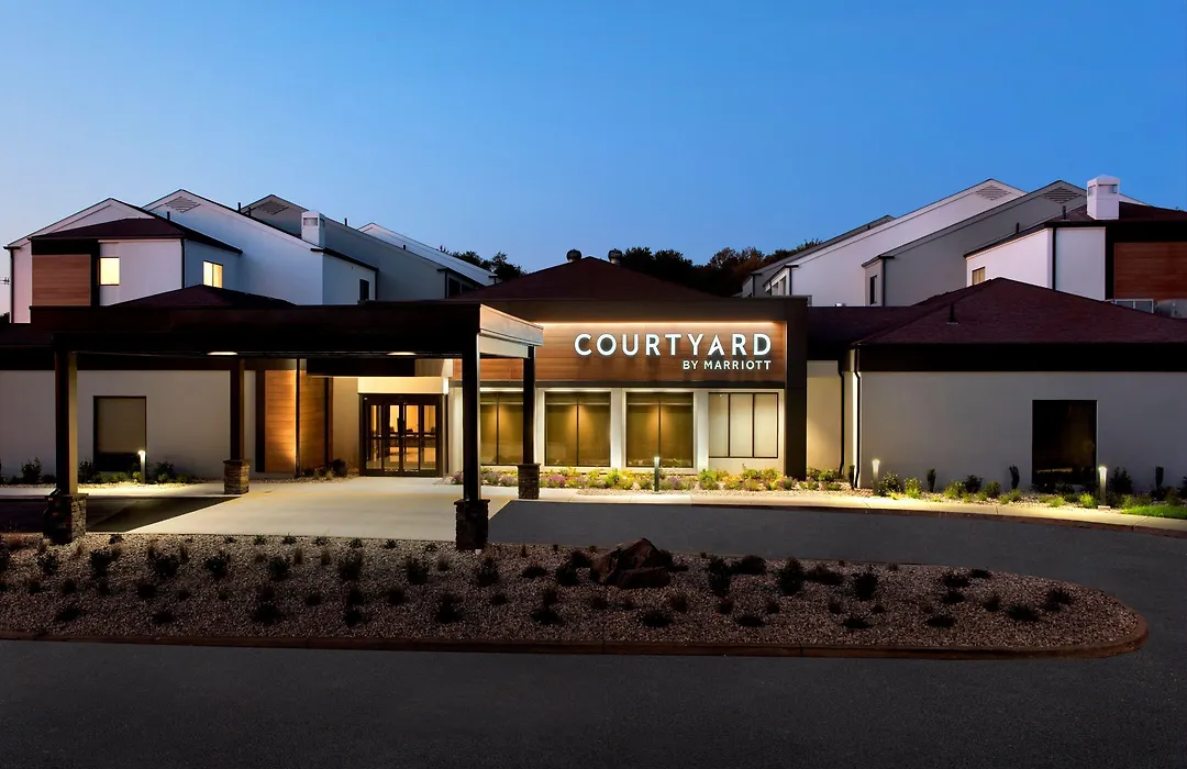 Courtyard By Marriott New Haven Wallingford-1