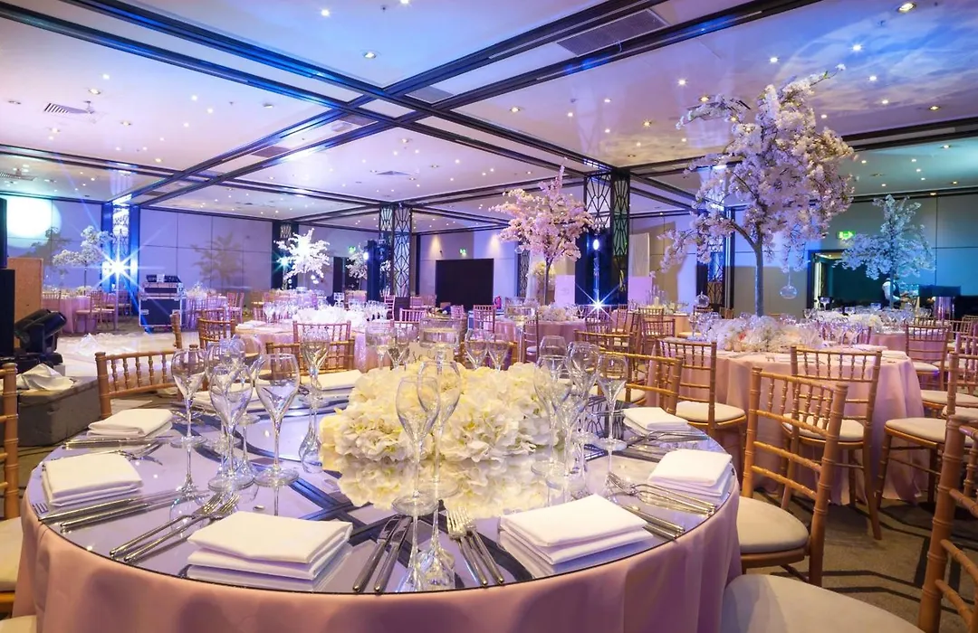 Hilton London Gatwick Airport-1