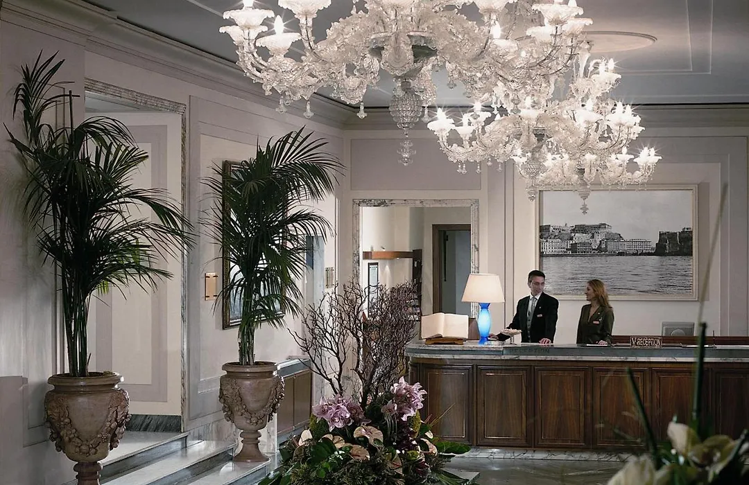 Grand Hotel Vesuvio-1