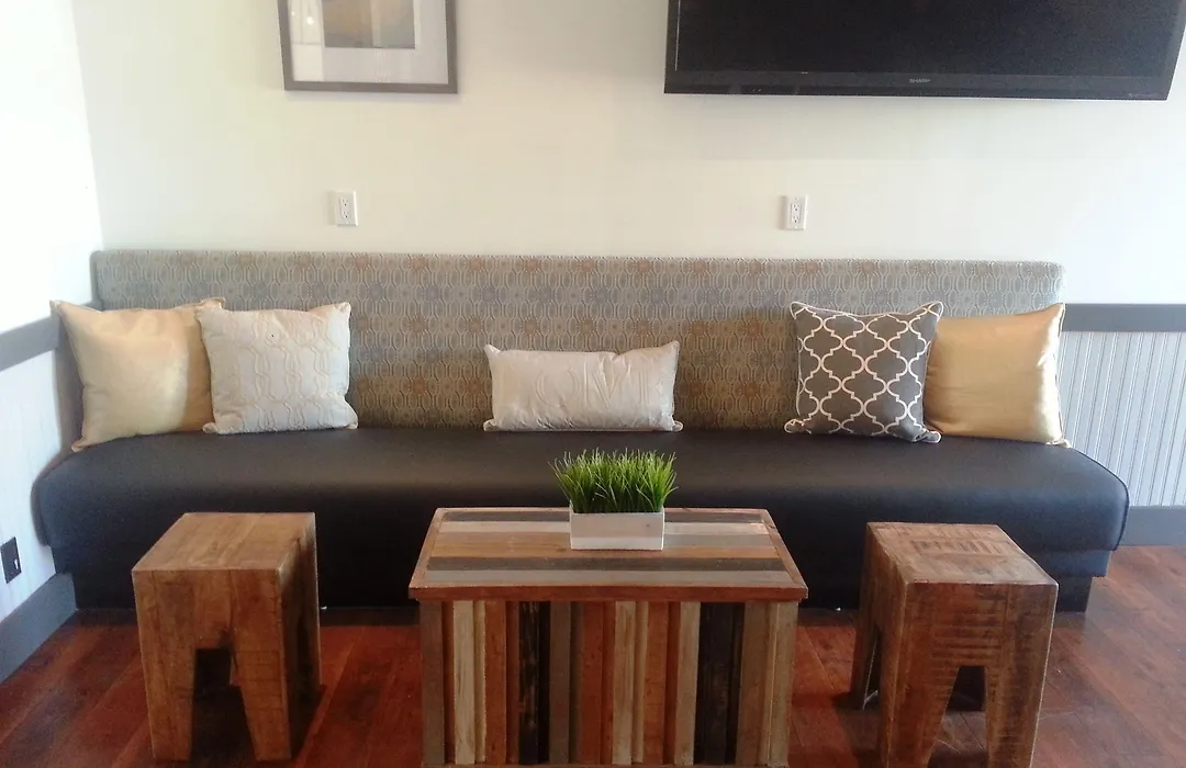 Holiday Inn Westbury-Long Island By Ihg-1