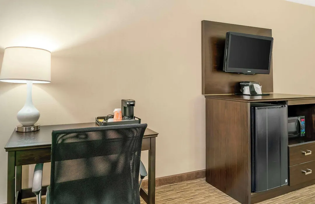 Quality Inn & Suites Monroe-1