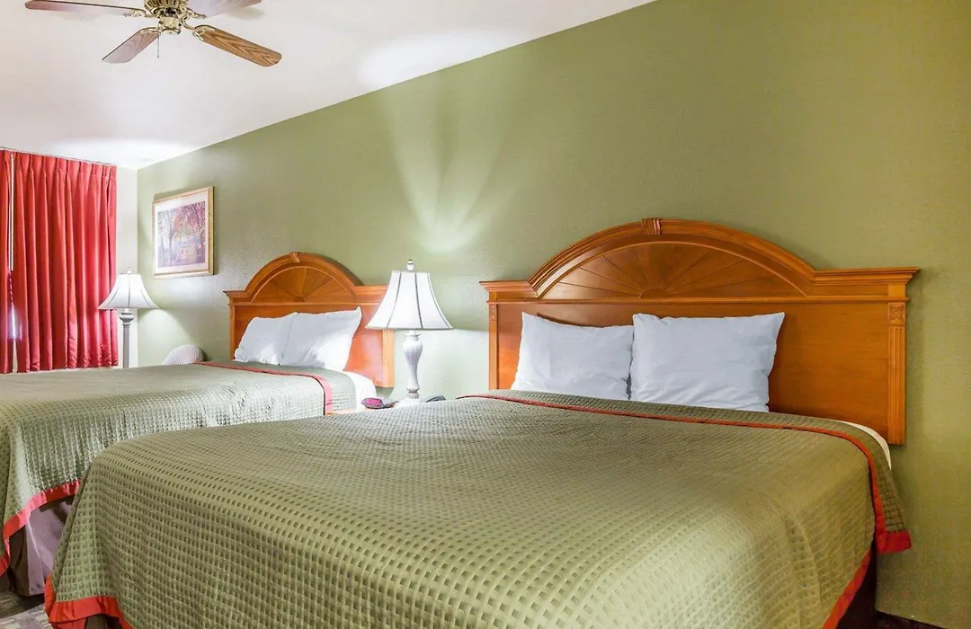 Rodeway Inn Delano-1