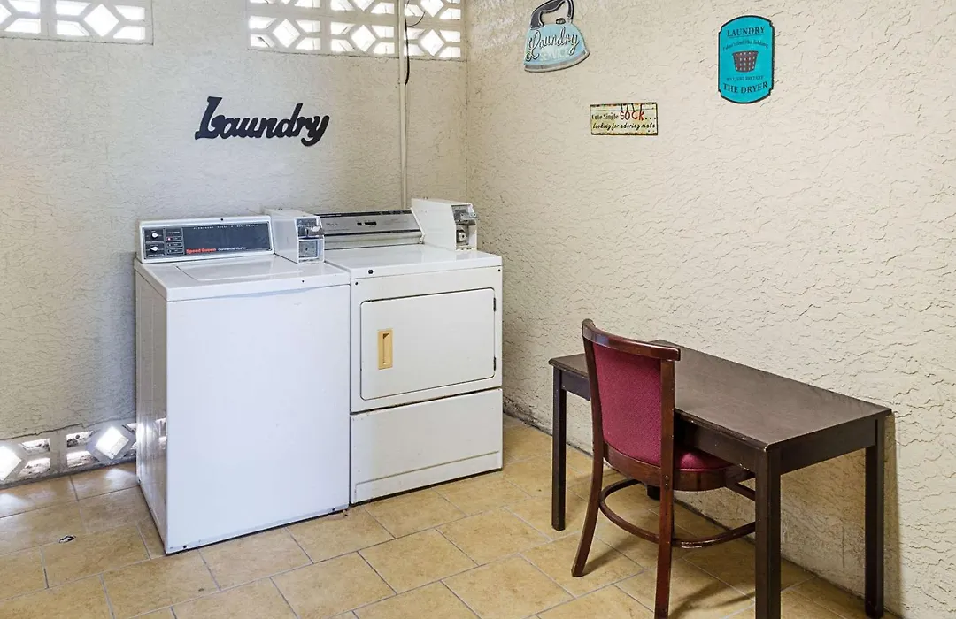 Rodeway Inn Panama City-1