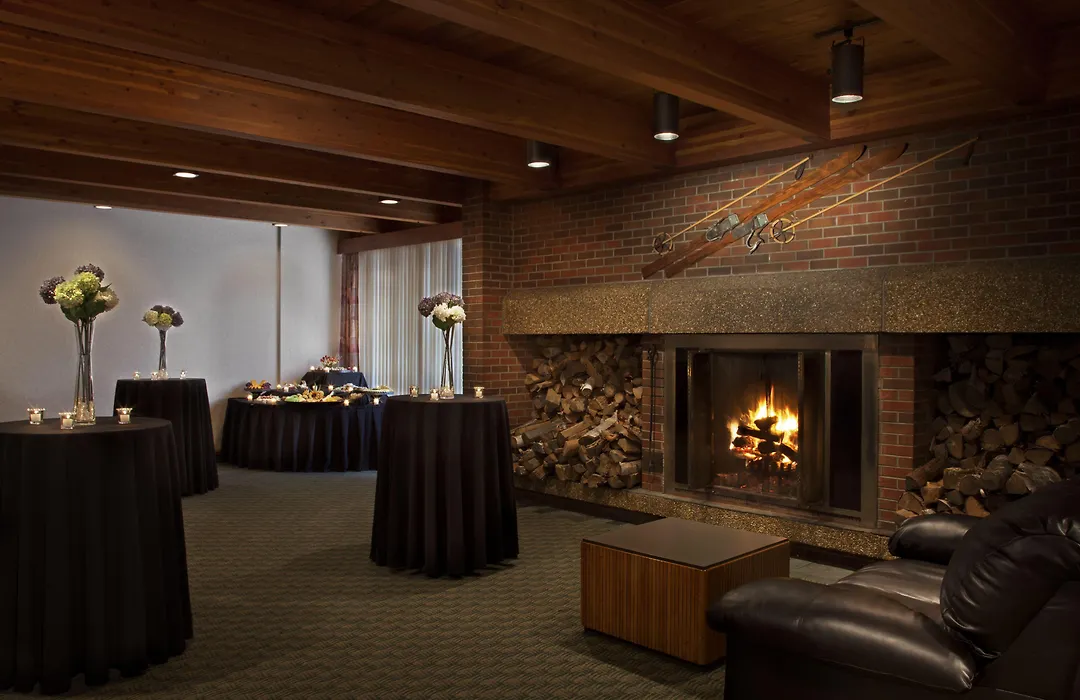 Valhalla Hotel & Conference Centre-1