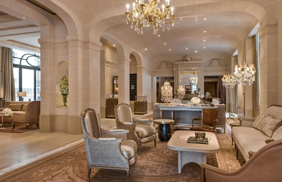 Hotel De Crillon-1
