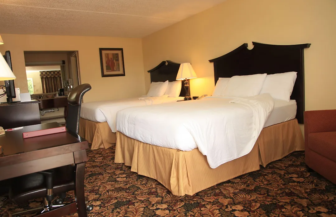 Plaza Inn Midland-1