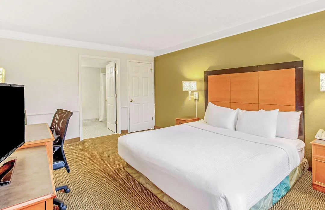 La Quinta Inn By Wyndham Orlando Airport West-1