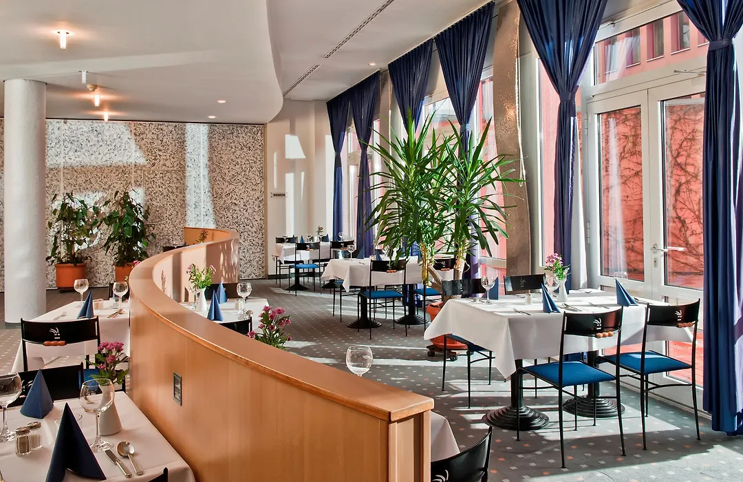Tryp By Wyndham Halle-1
