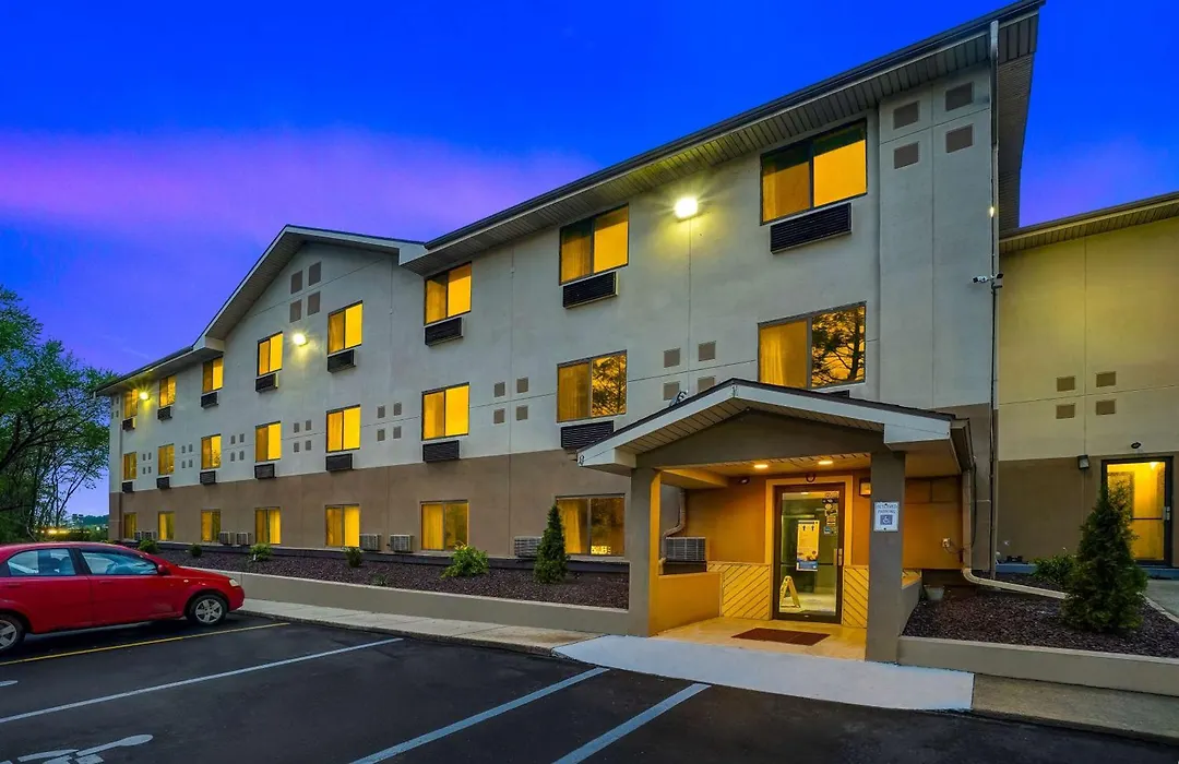 Motel 6-Montoursville, Pa - Williamsport-1