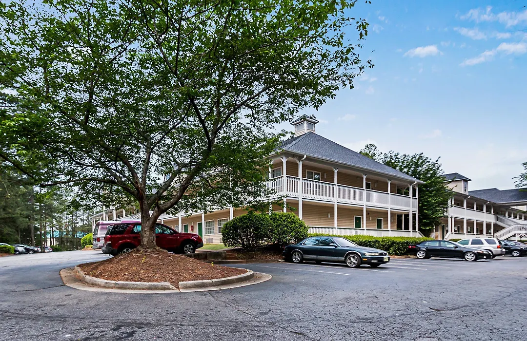 Hometowne Studios By Red Roof Atlanta - Lawrenceville-1