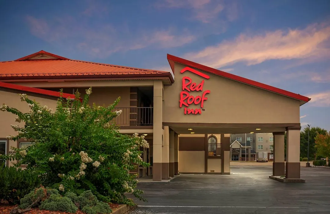 Red Roof Inn Bowling Green-1