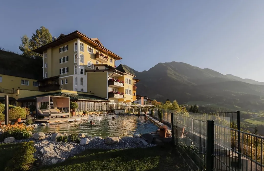 Hotel AlpenSchlössl-1