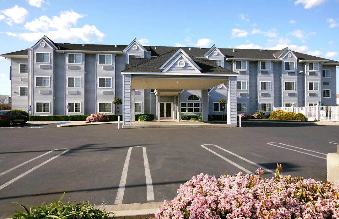 Microtel Inn & Suites Modesto-1