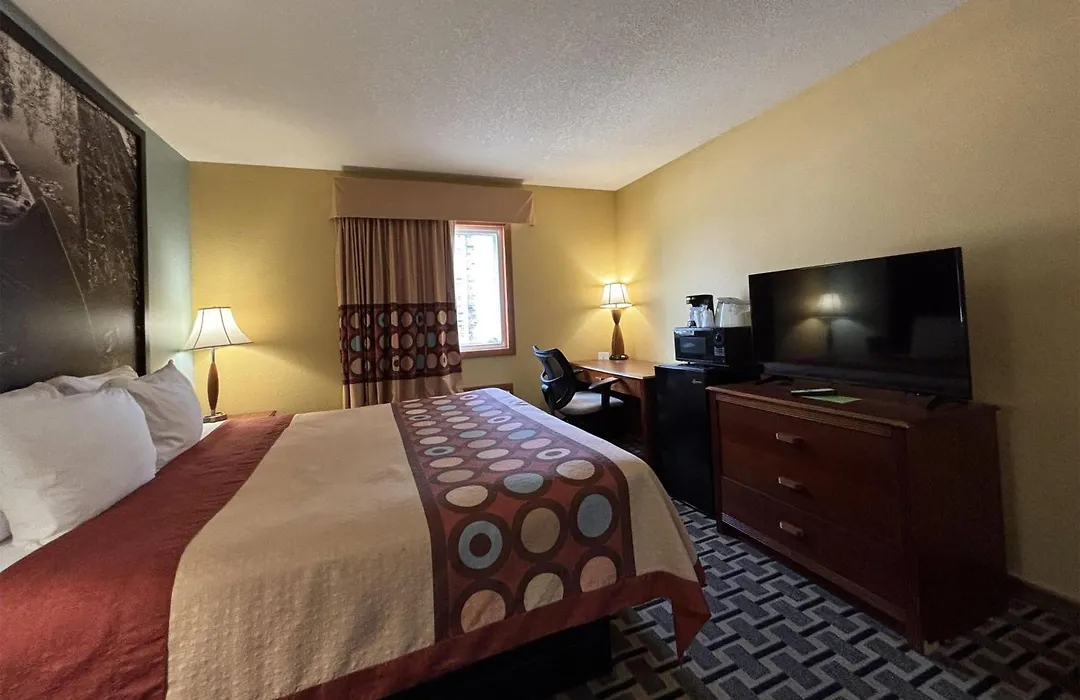 Super 8 By Wyndham Staunton-1