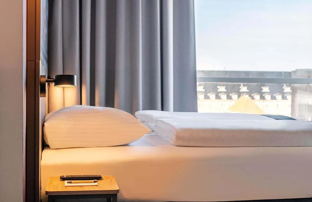B&B HOTEL Wiesbaden-Hbf-1