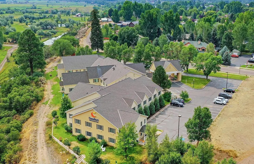 Comfort Inn & Suites Carbondale On The Roaring Fork-1