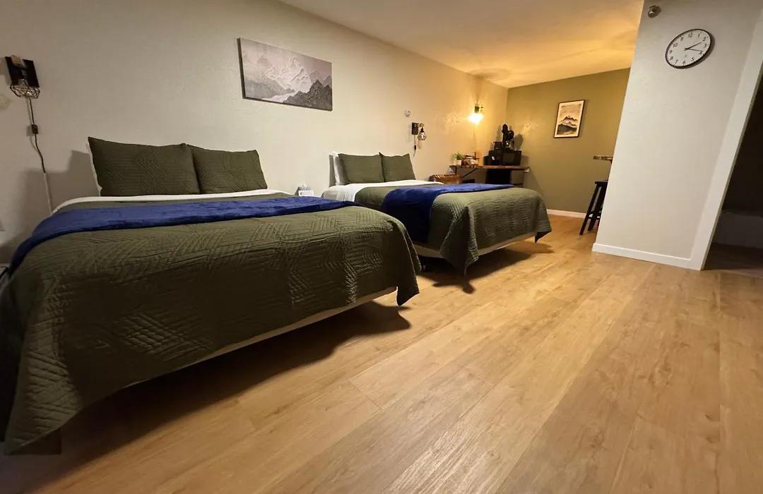 The Pioneer Motel-1