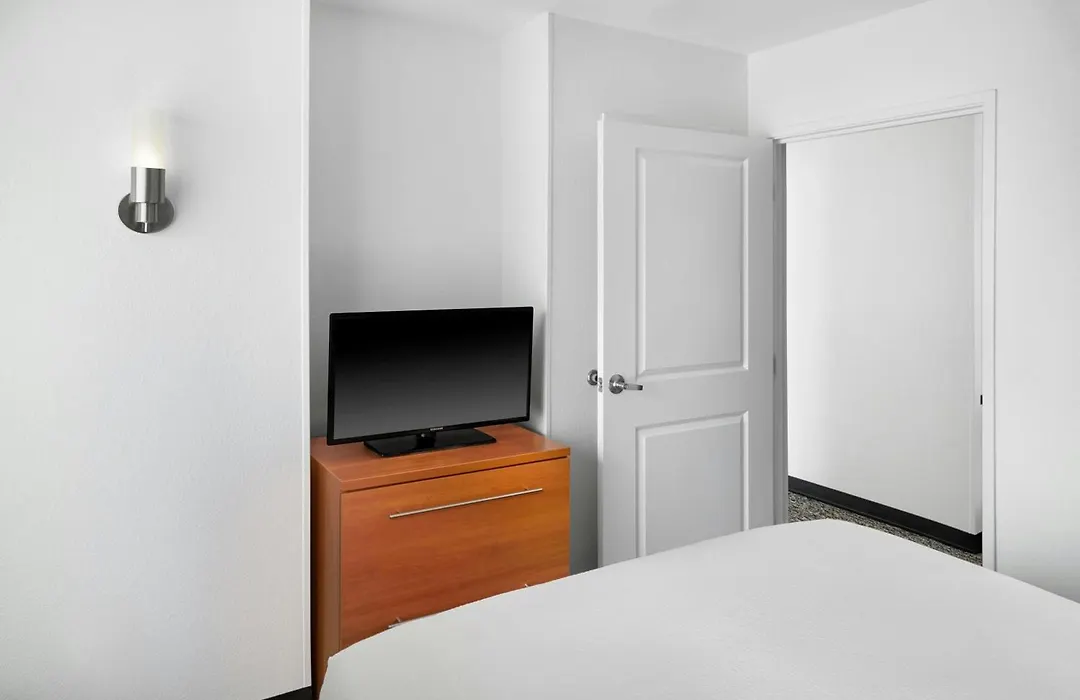 Towneplace Suites By Marriott Detroit Troy-1