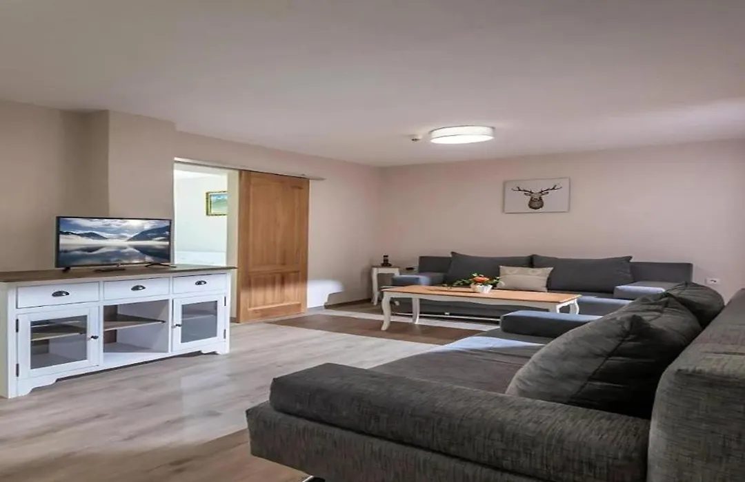 Alpenhotel Edelweiss-1