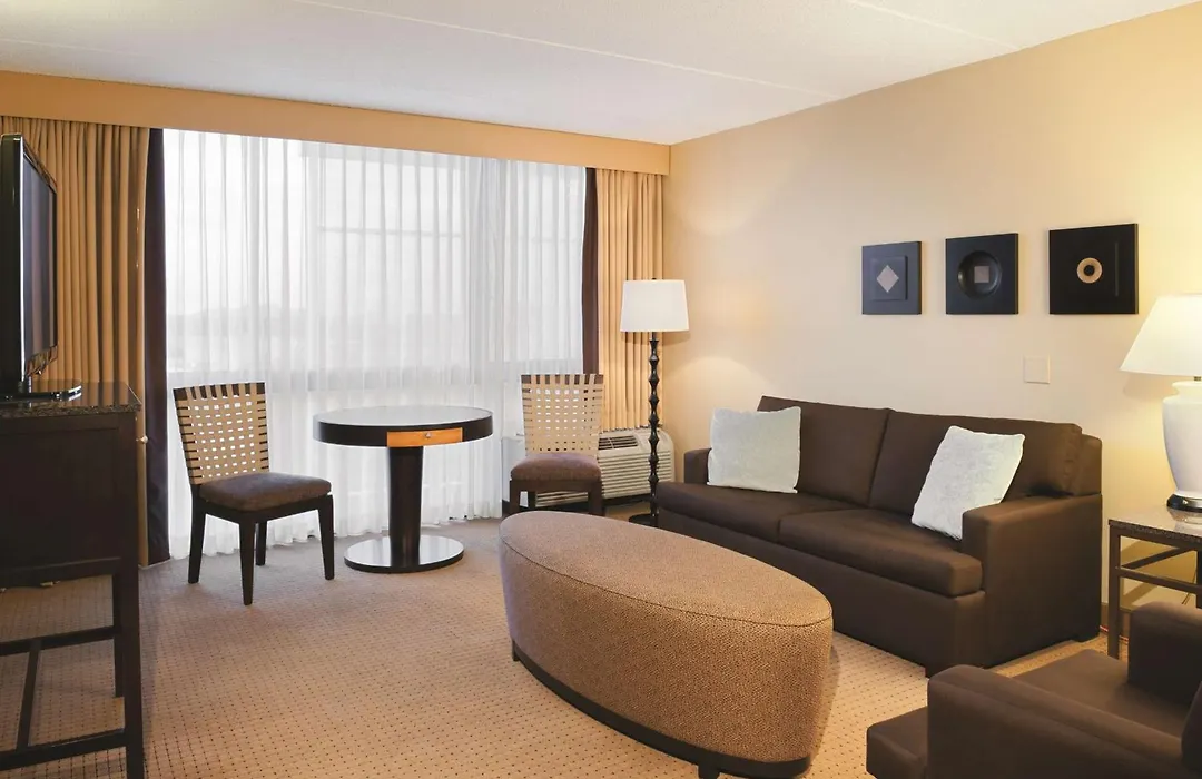 Doubletree By Hilton Chicago - Arlington Heights-1