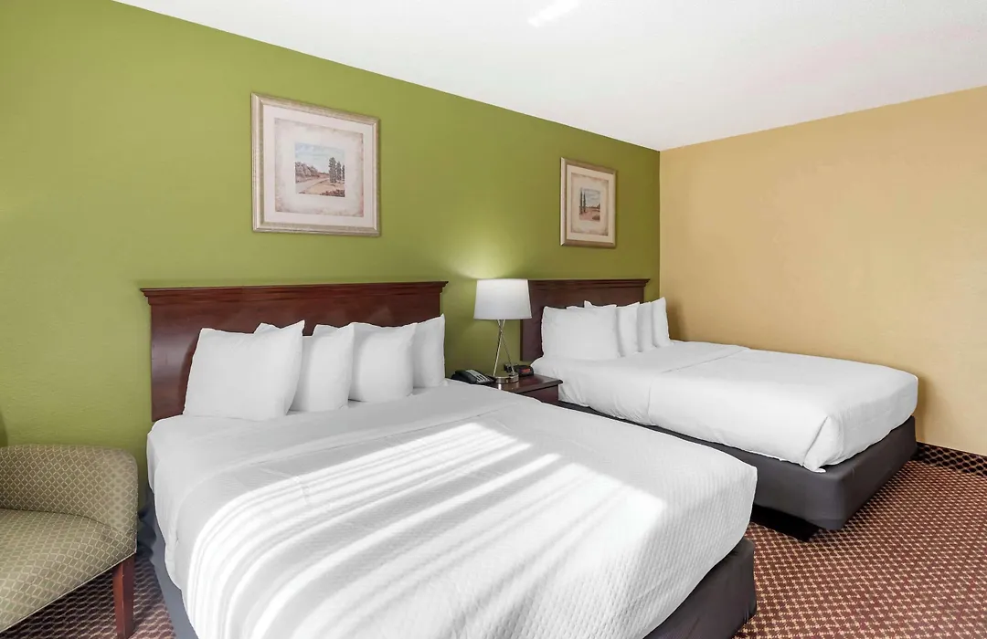 Quality Inn & Suites Bloomington University Area-1