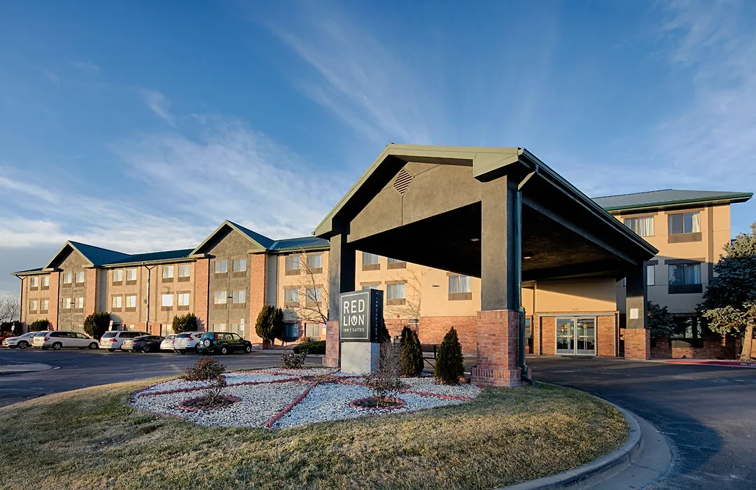 Sylo Hotel Denver Airport, A Ramada By Wyndham-1