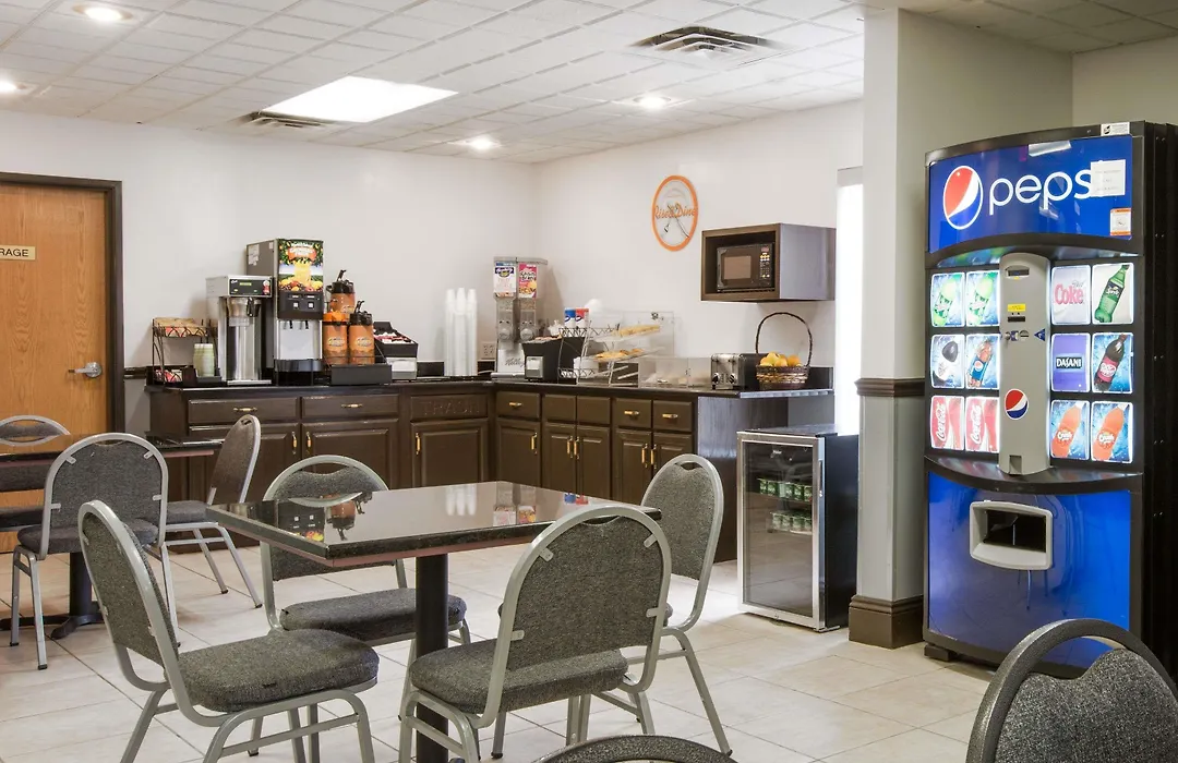 Howard Johnson By Wyndham Beckley-1