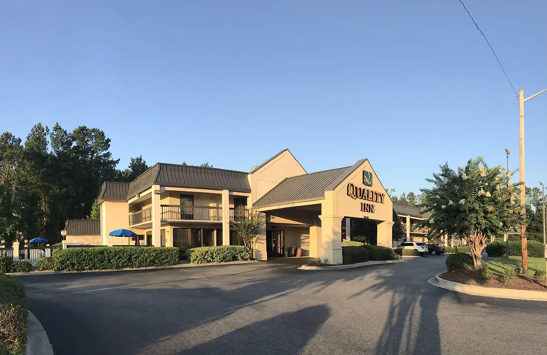 Quality Inn Walterboro I-95-1