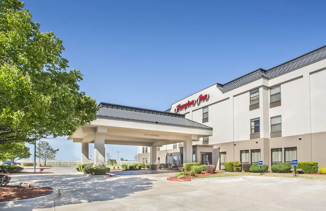 Hampton Inn Shawnee-1