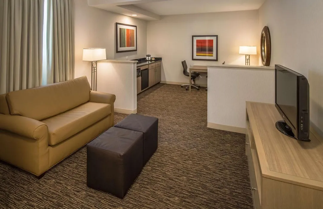 Doubletree By Hilton Vancouver-1