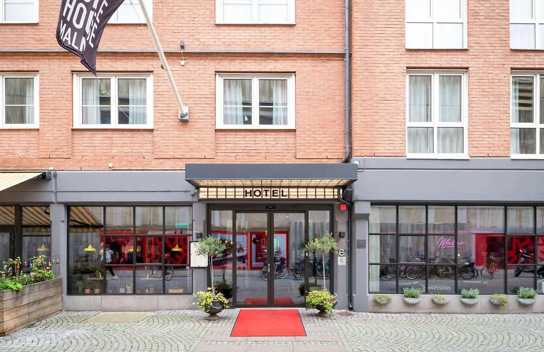 Best Western Plus Hotel Noble House-1