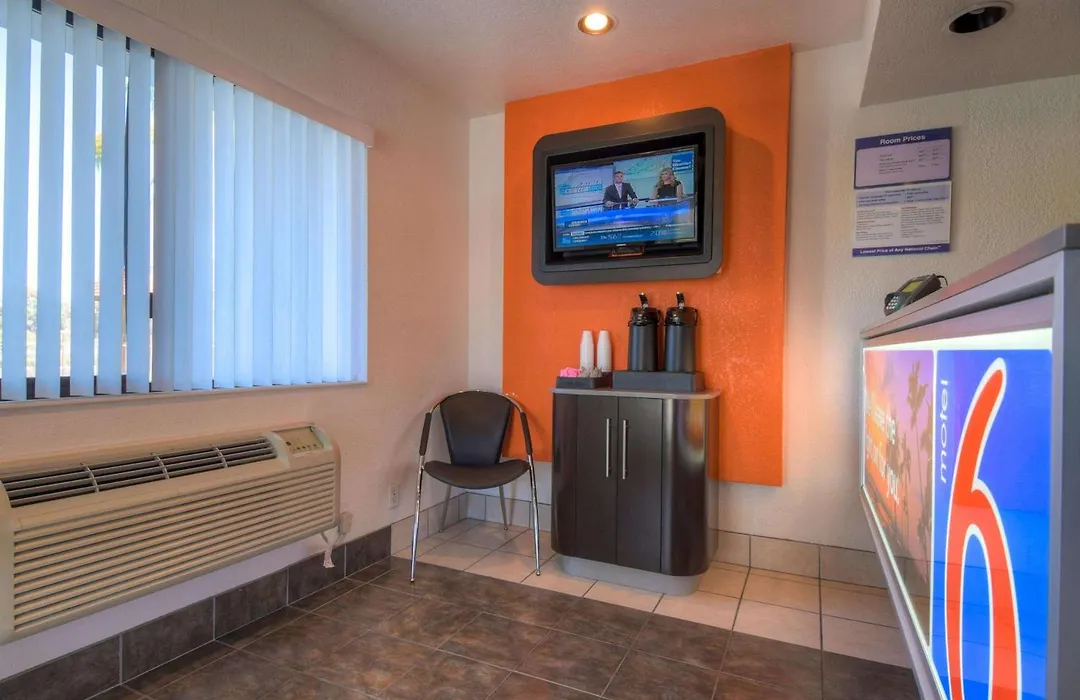 Motel 6-San Ysidro, CA - San Diego - Border-1