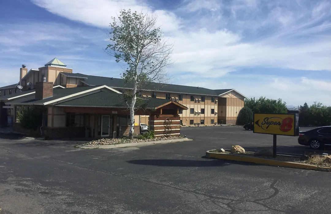 Super 8 By Wyndham Helena-1