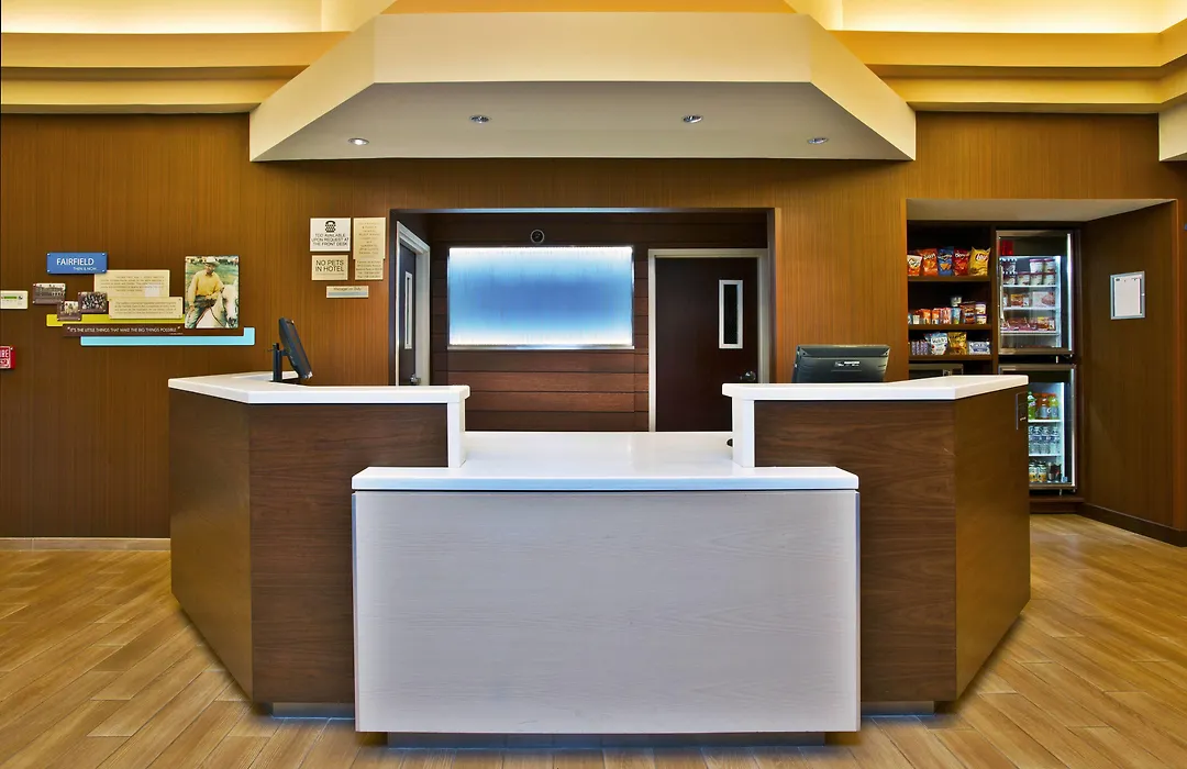 Fairfield Inn & Suites Chicago Midway Airport-1