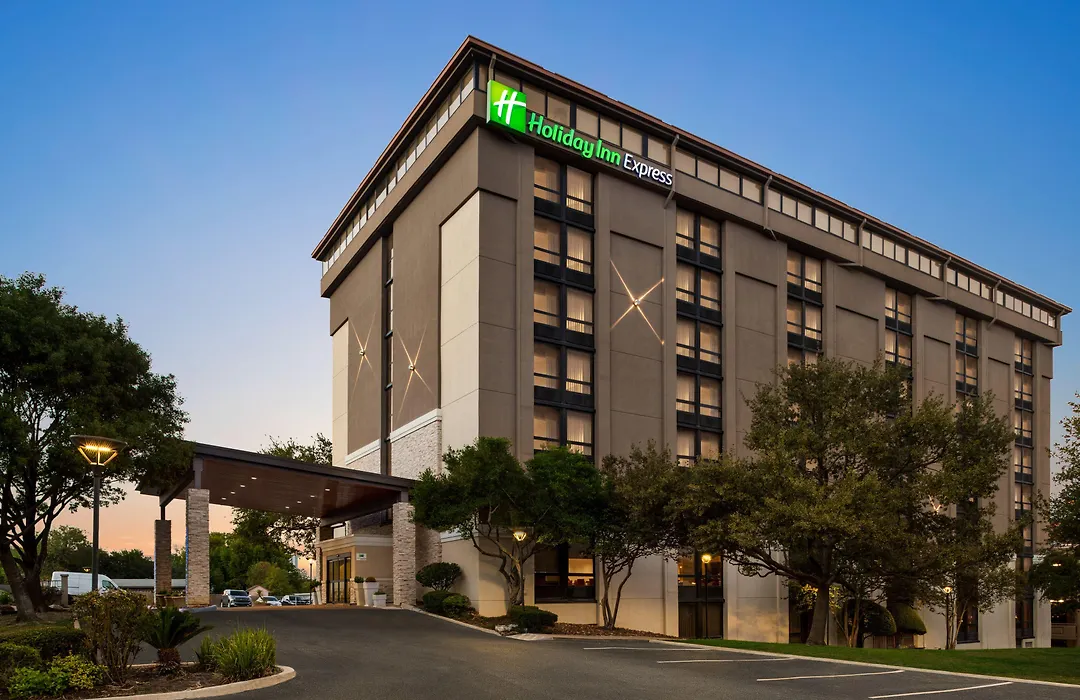 Holiday Inn Express - San Antonio Airport By Ihg-1