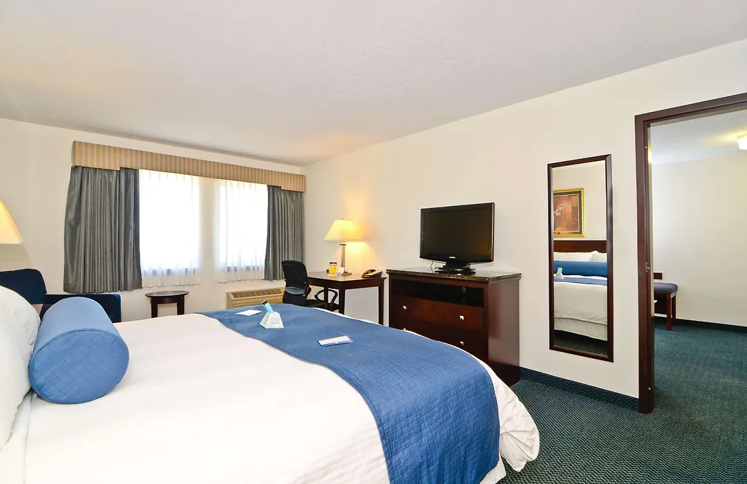 Best Western Gas City-1