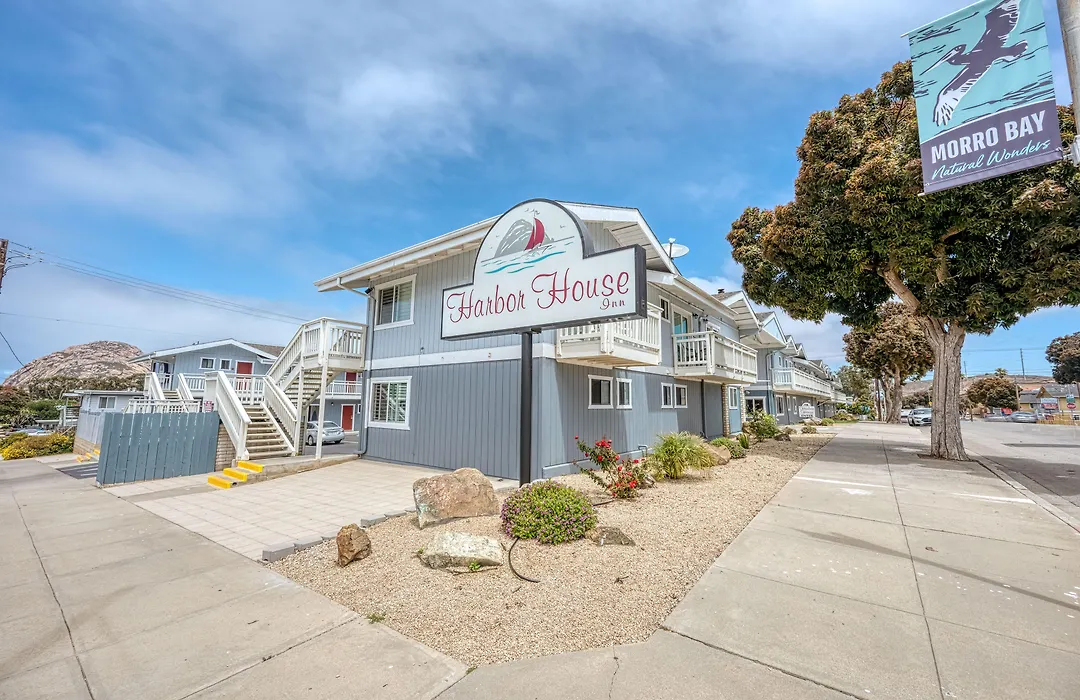 Harbor House Inn-1