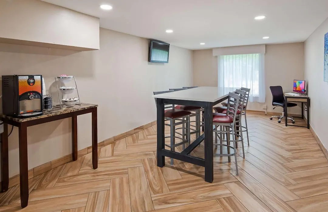 Surestay Hotel By Best Western Florence-1